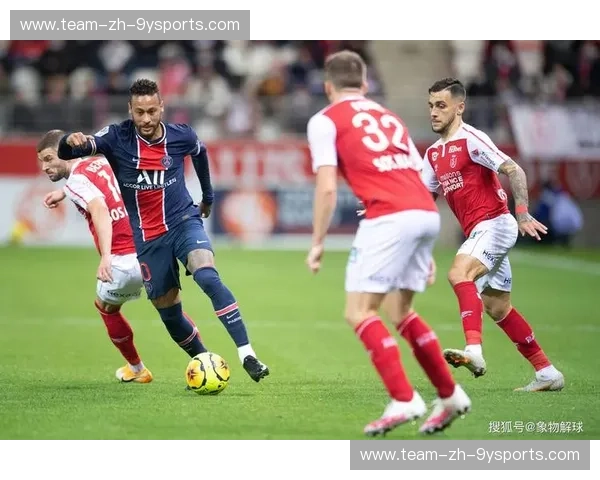 烈火与冰霜的交响：列日与利尔斯，足球场上的宿命对决